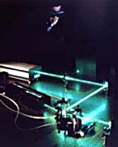 Laser used in photodeactivation process
